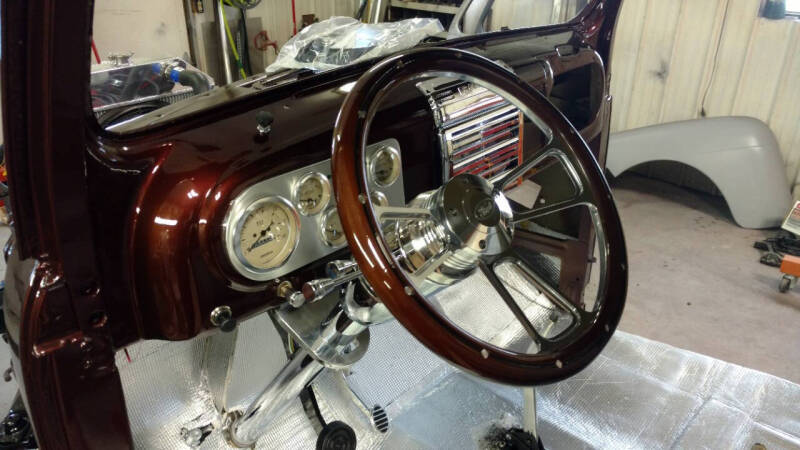 1949 Ford F-1