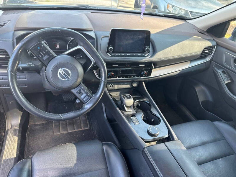 2021 Nissan Rogue SV