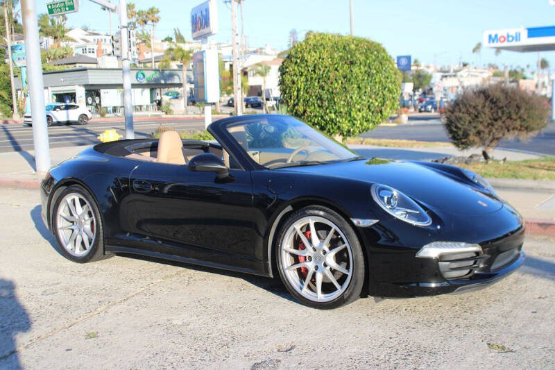 2014 Porsche 911 Carrera 4S