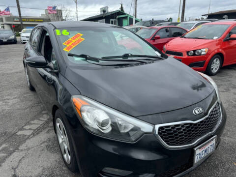 2016 Kia Forte5 LX
