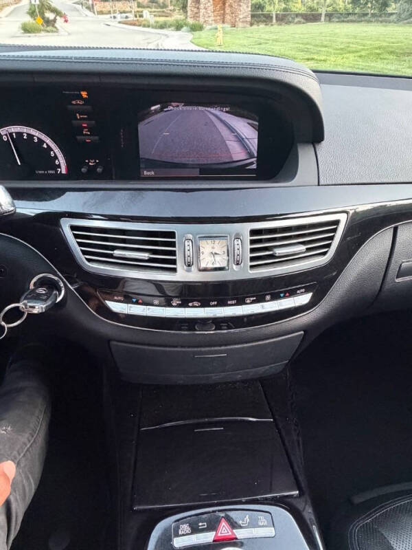 2013 Mercedes-Benz S-Class S 550