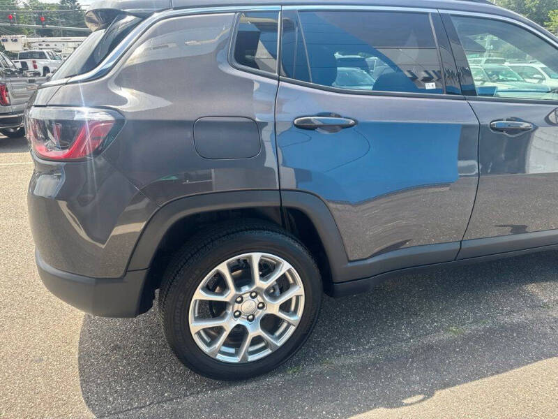 2024 Jeep Compass Latitude Lux