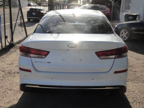 2019 Kia Optima LX