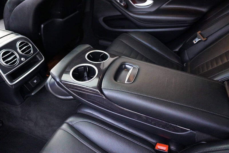 2015 Mercedes-Benz S-Class S 550