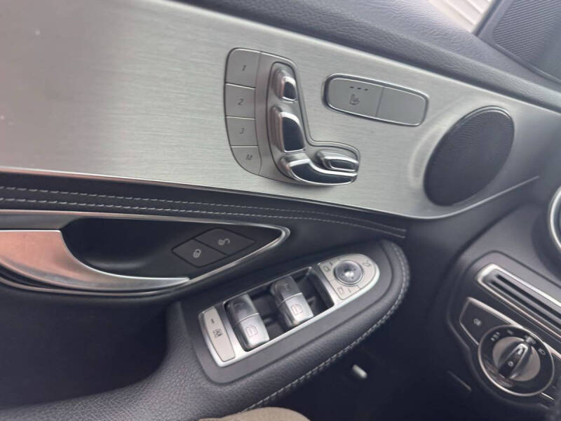 2016 Mercedes-Benz C-Class C 300 Luxury 4MATIC