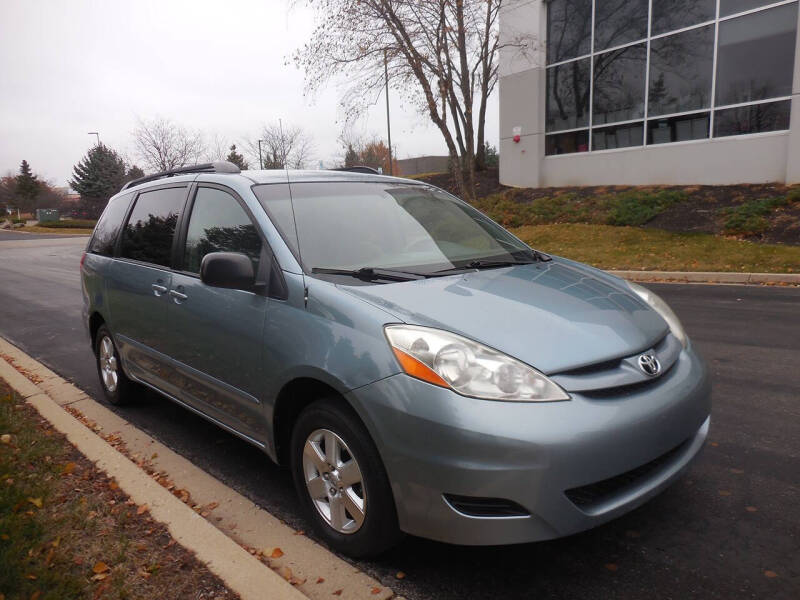 2008 Toyota Sienna LE 7-Passenger