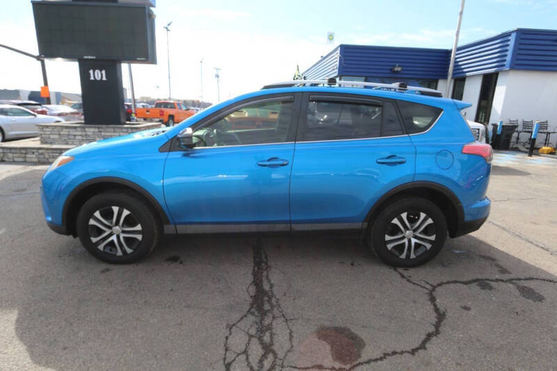 2018 Toyota RAV4 LE