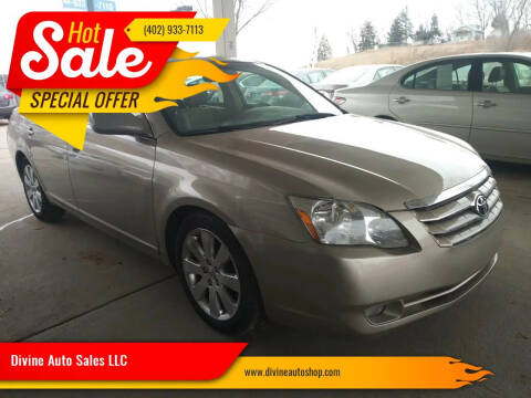 2006 Toyota Avalon for sale at Divine Auto Sales LLC in Omaha NE