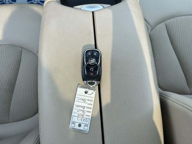 2020 Buick Envision 18