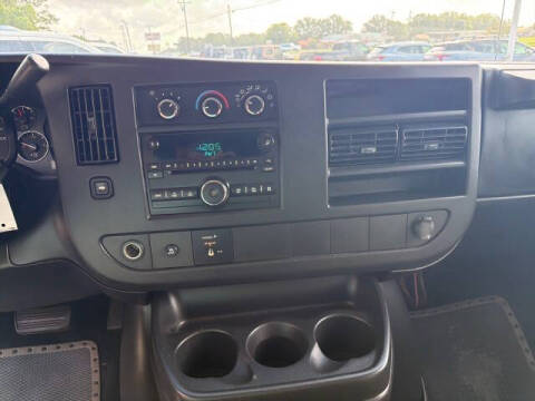 2008 GMC Savana LS 3500