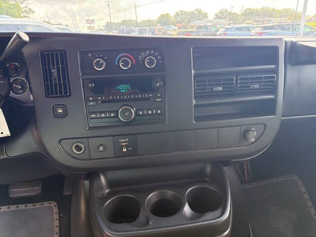 2008 GMC Savana LS 3500