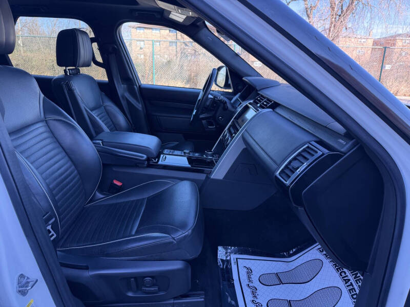 2018 Land Rover Discovery HSE Luxury