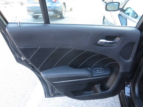 2014 Dodge Charger R/T Plus