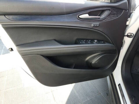 2024 Alfa Romeo Stelvio Sprint