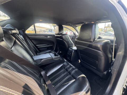 2021 Chrysler 300 S V6