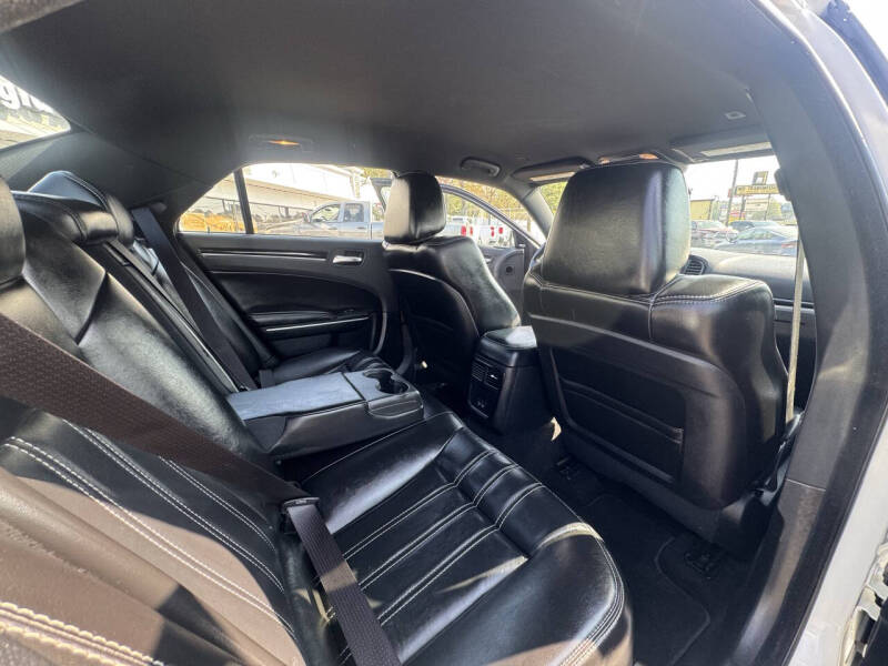 2021 Chrysler 300 S V6
