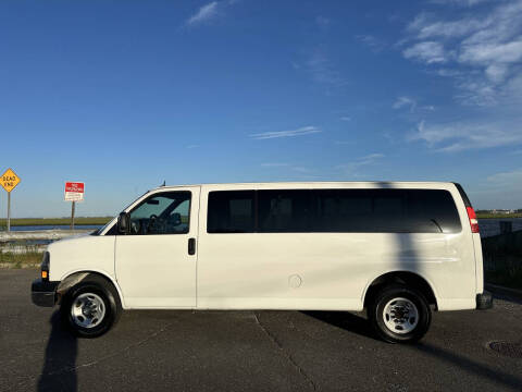 2015 Chevrolet Express LT 3500