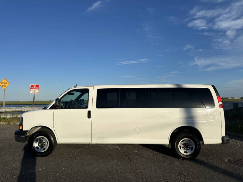 2015 Chevrolet Express LT 3500