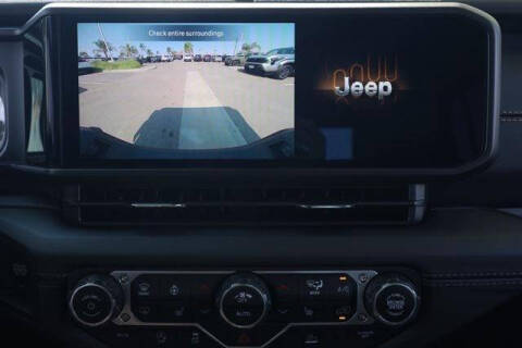 2025 Jeep Gladiator High Tide