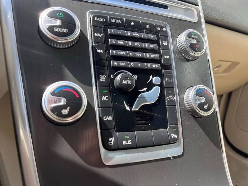2015 Volvo XC60 T5 Premier