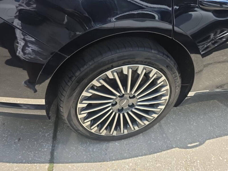2023 Genesis Electrified G80