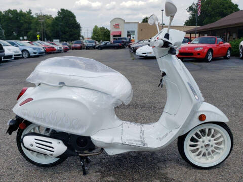 2022 Vespa SPRINT 150 JUSTIN BIEBER EDITI