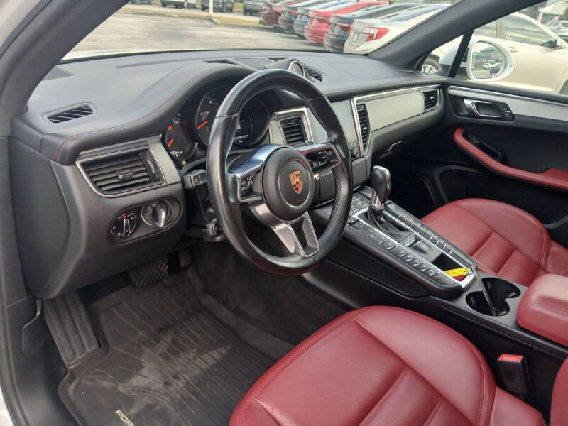 2018 Porsche Macan GTS