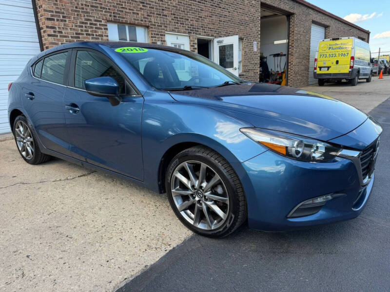2018 Mazda MAZDA3 Touring