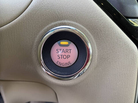 2013 Nissan Pathfinder SV