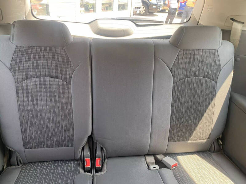 2017 Chevrolet Traverse LS