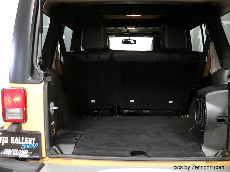 2013 Jeep Wrangler Unlimited Sahara