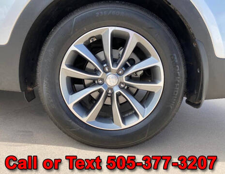 2017 Hyundai Santa Fe SE