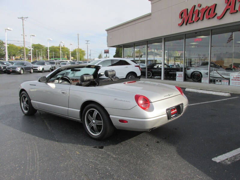 2004 Ford Thunderbird Deluxe