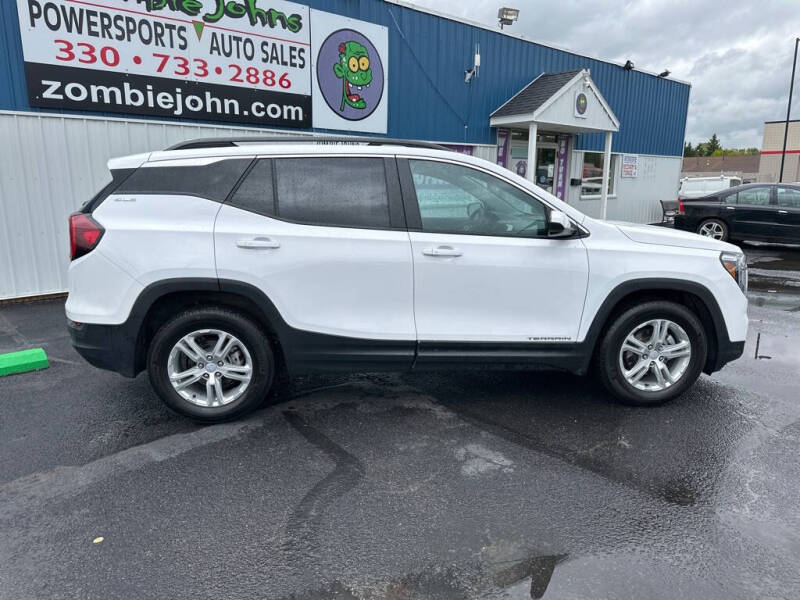 2022 GMC Terrain SLE
