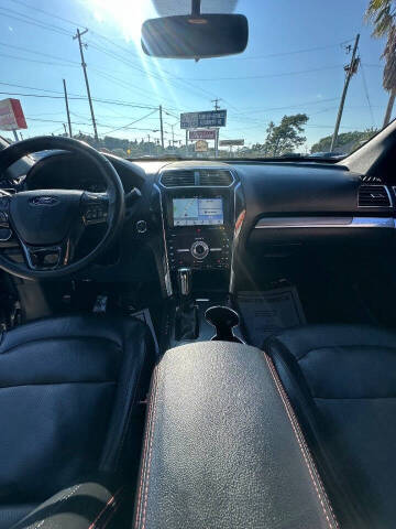 2019 Ford Explorer Sport