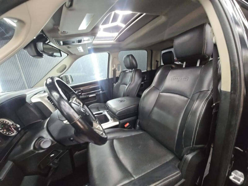 2017 RAM 1500 Laramie