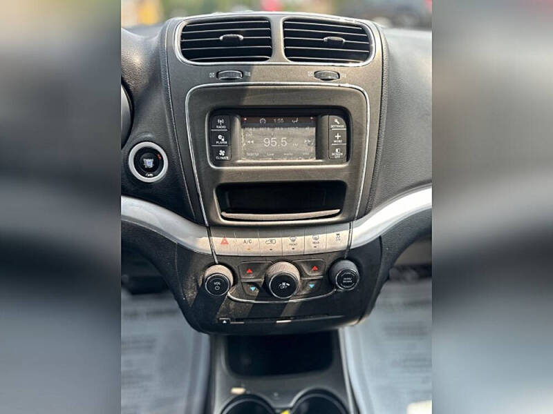 2017 Dodge Journey SE