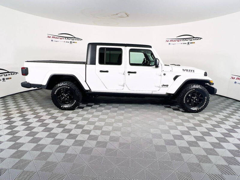 2024 Jeep Gladiator Willys