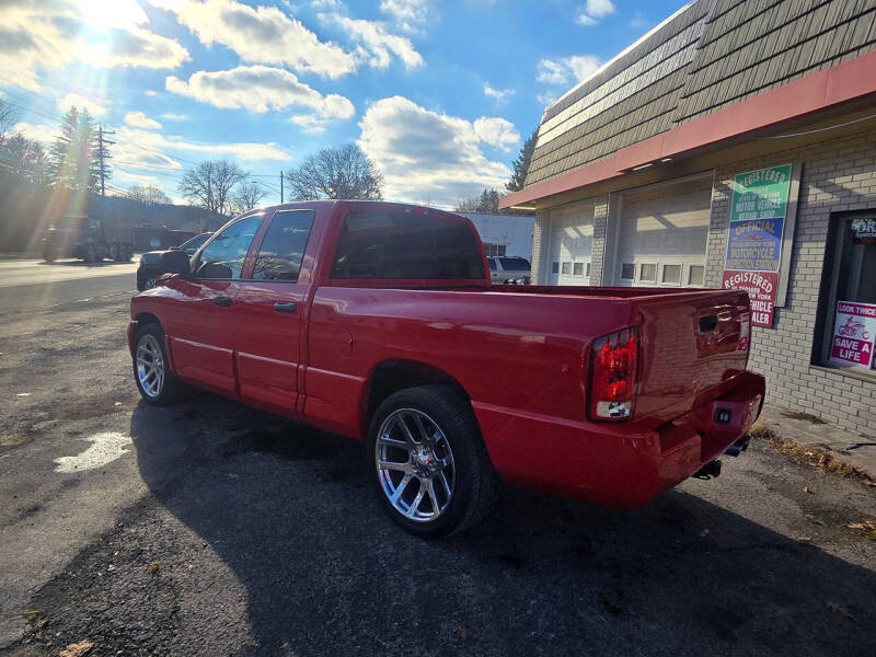 2005 Dodge Ram 1500 SRT-10