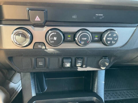 2019 Toyota Tacoma SR5 V6