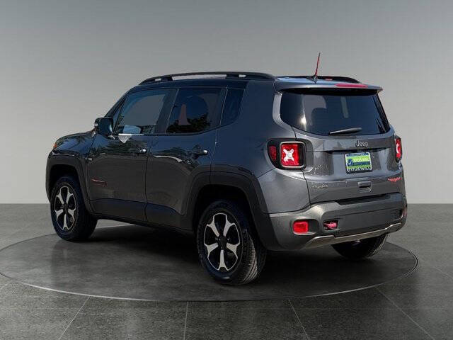 2022 Jeep Renegade Trailhawk