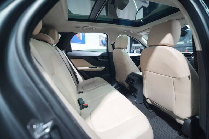 2020 Jaguar F-PACE 25t Premium