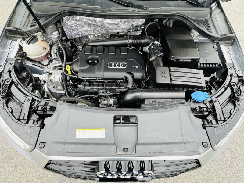 2018 Audi Q3 2.0T Premium Plus