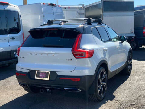 2019 Volvo XC40 T5 R-Design