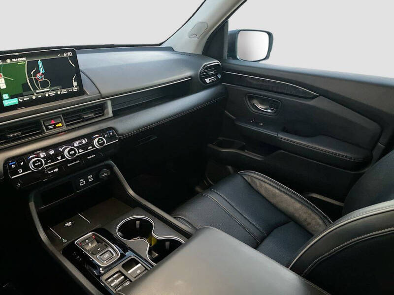 2023 Honda Pilot Elite