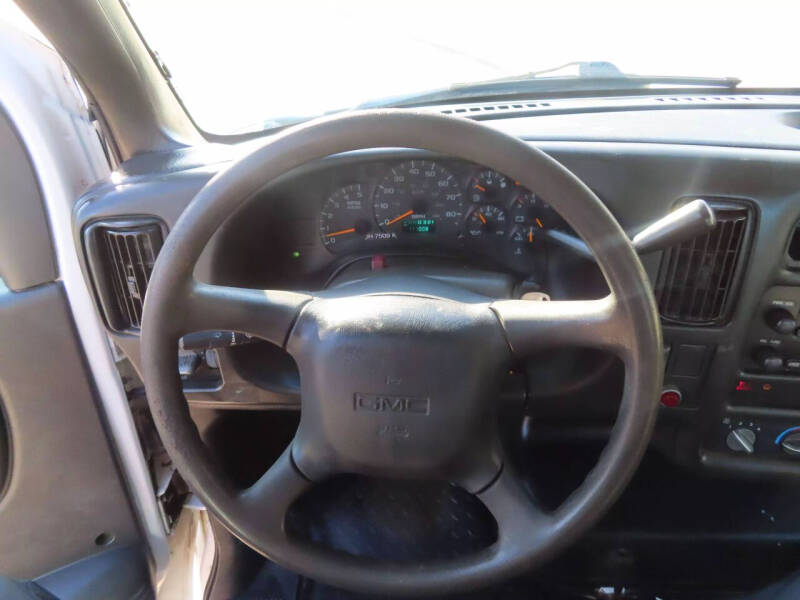 2005 GMC TopKick C5500