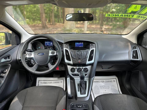 2014 Ford Focus SE