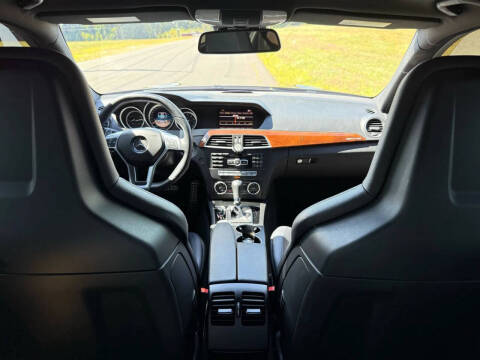 2012 Mercedes-Benz C-Class
