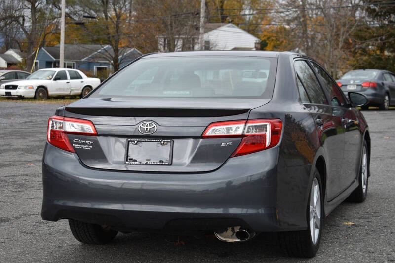 2014 Toyota Camry SE