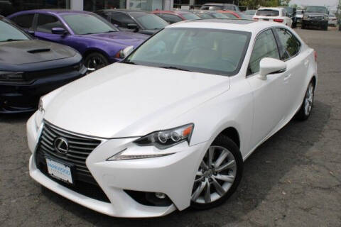 2016 Lexus IS 300 for sale at CTCG AUTOMOTIVE in South Amboy NJ
